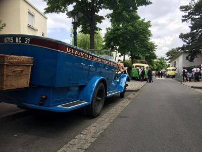 Autocars anciens a paris