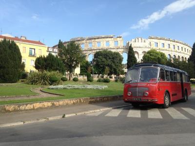 Voyage en autocar ancien en croatie